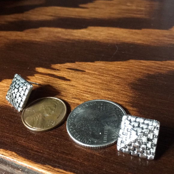 Silver Earrings - Picture 3 of 7